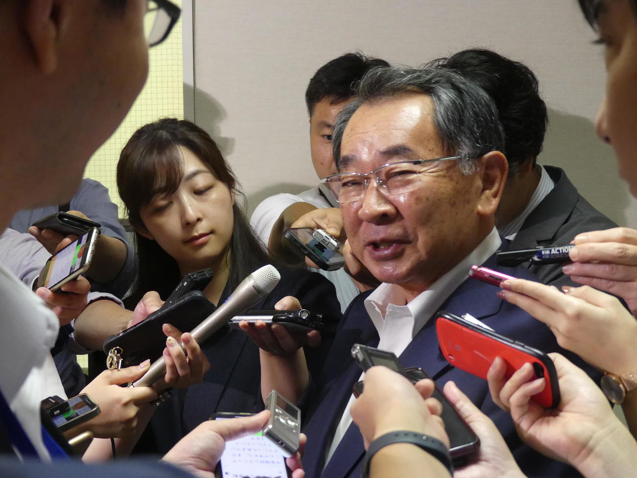 塩谷立元文科相（2023年8月31日撮影）