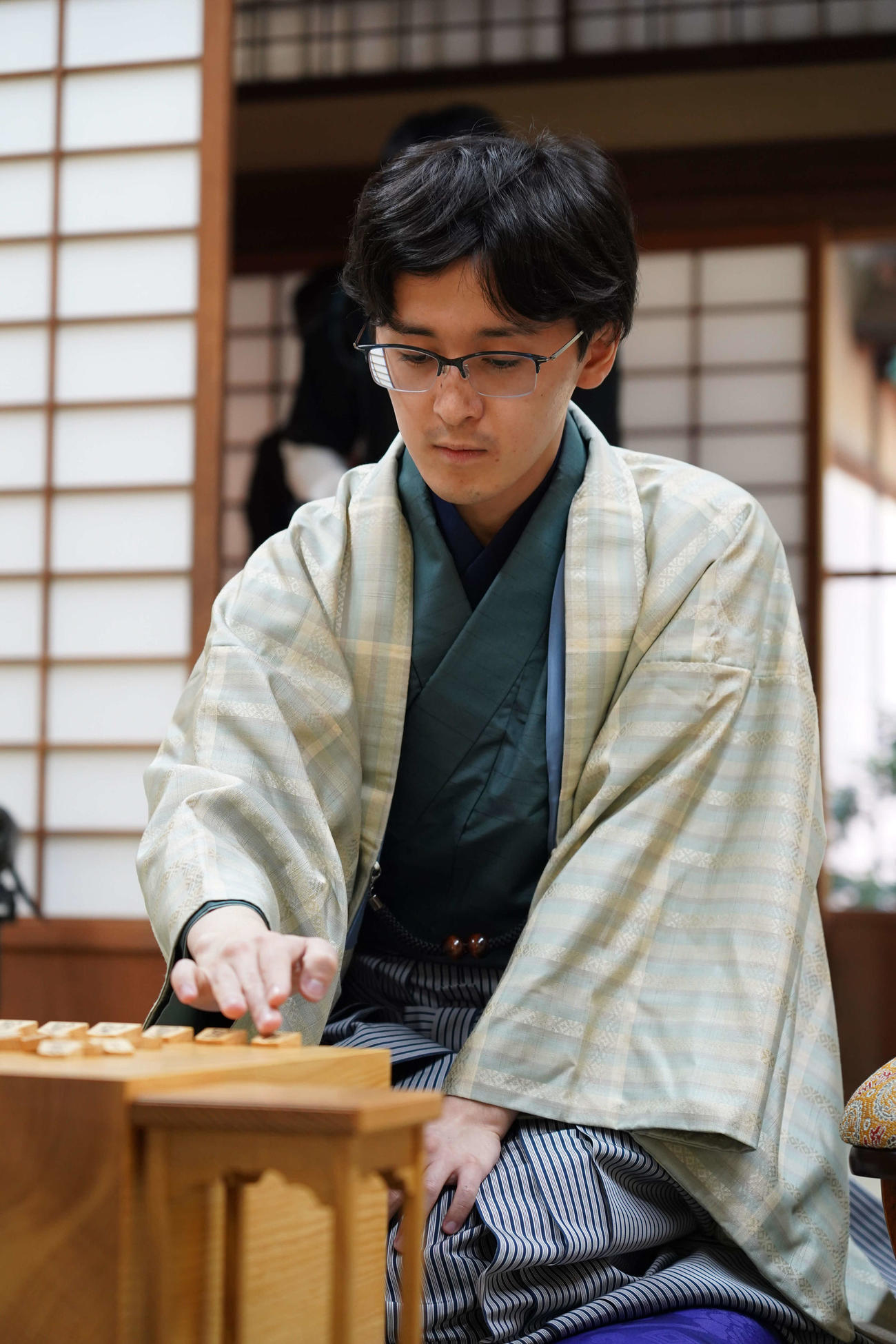 竜王戦7番勝負第3局に臨んだ伊藤匠七段（日本将棋連盟提供）