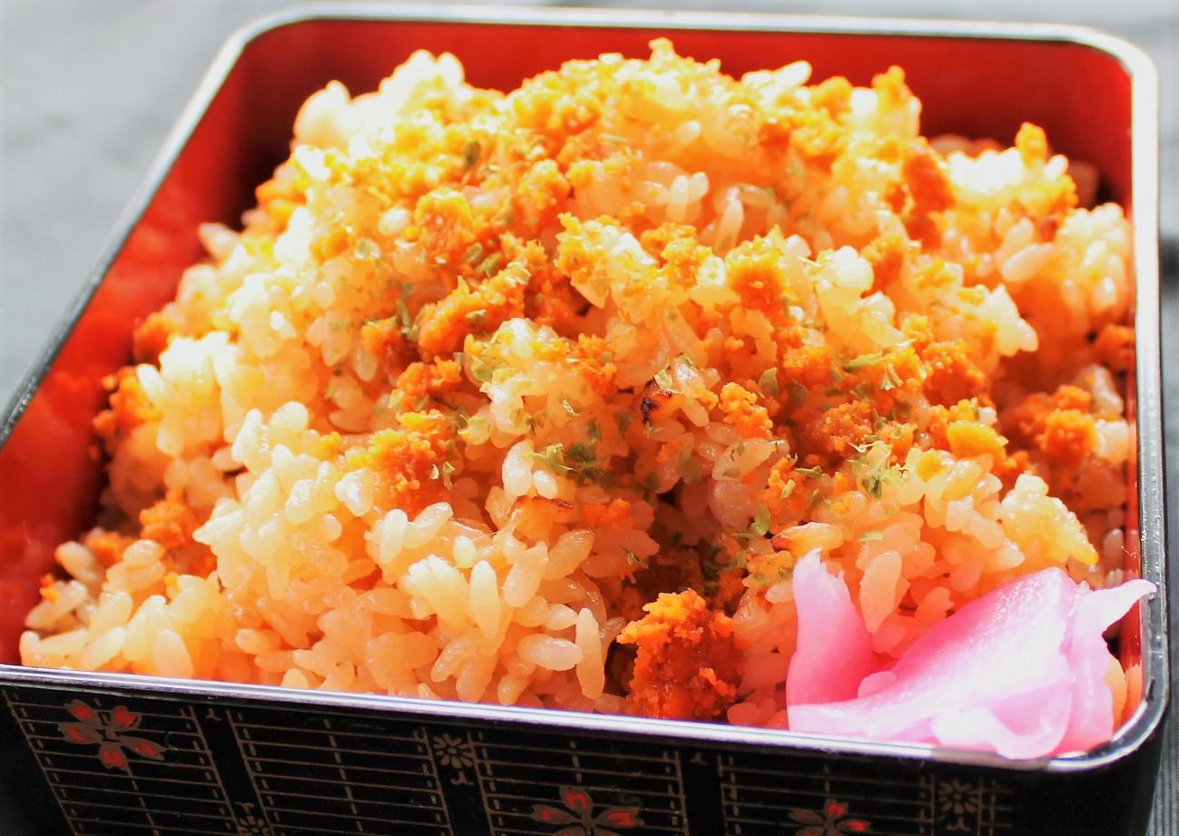もぐらんぴあ（岩手県久慈市）「北限海女のうにご飯」