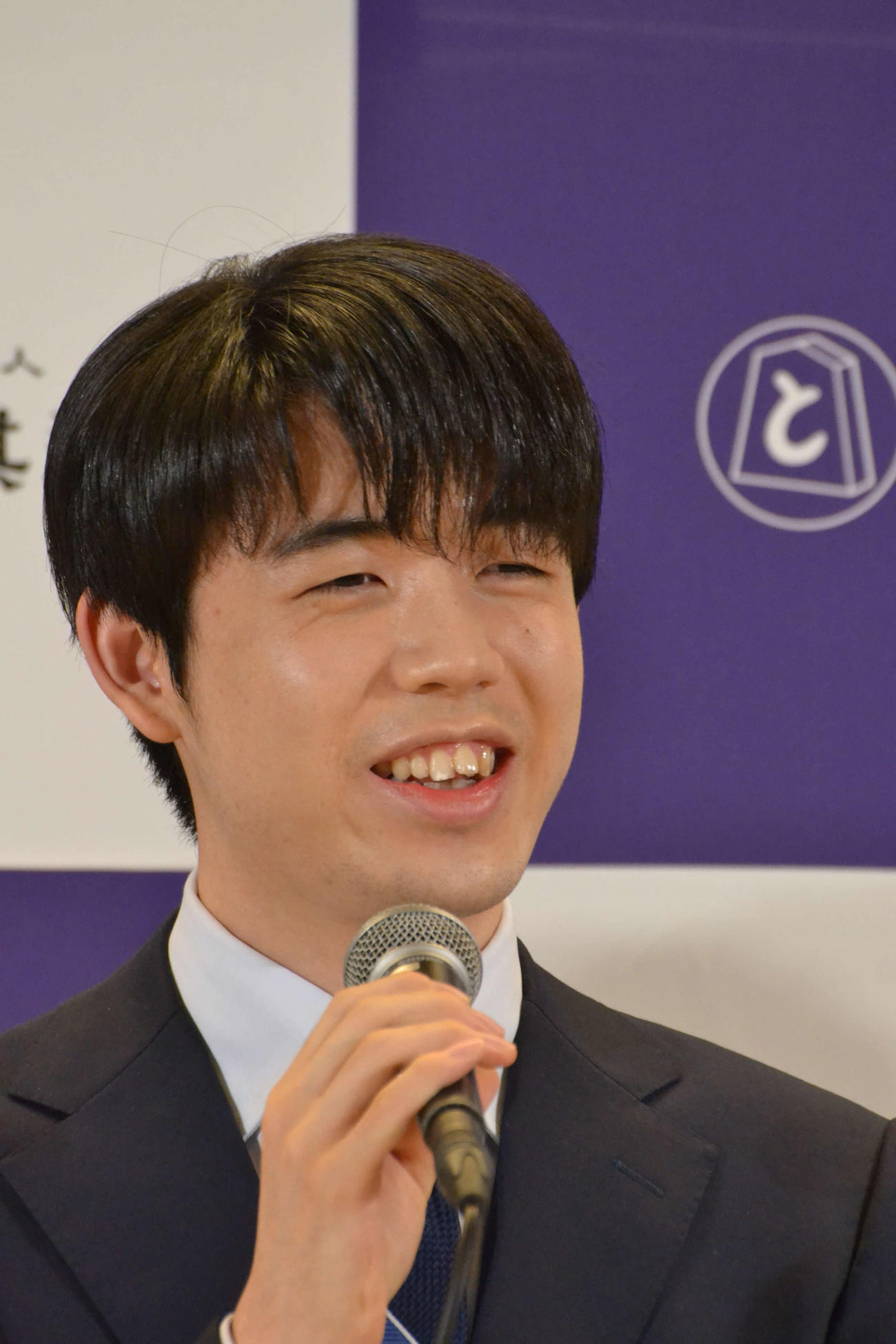 藤井聡太8冠（23年10月13日撮影）