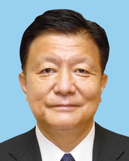 新藤義孝経済再生相