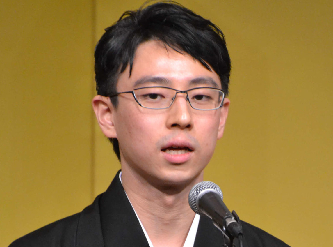一力遼棋聖・本因坊（2023年4月撮影）