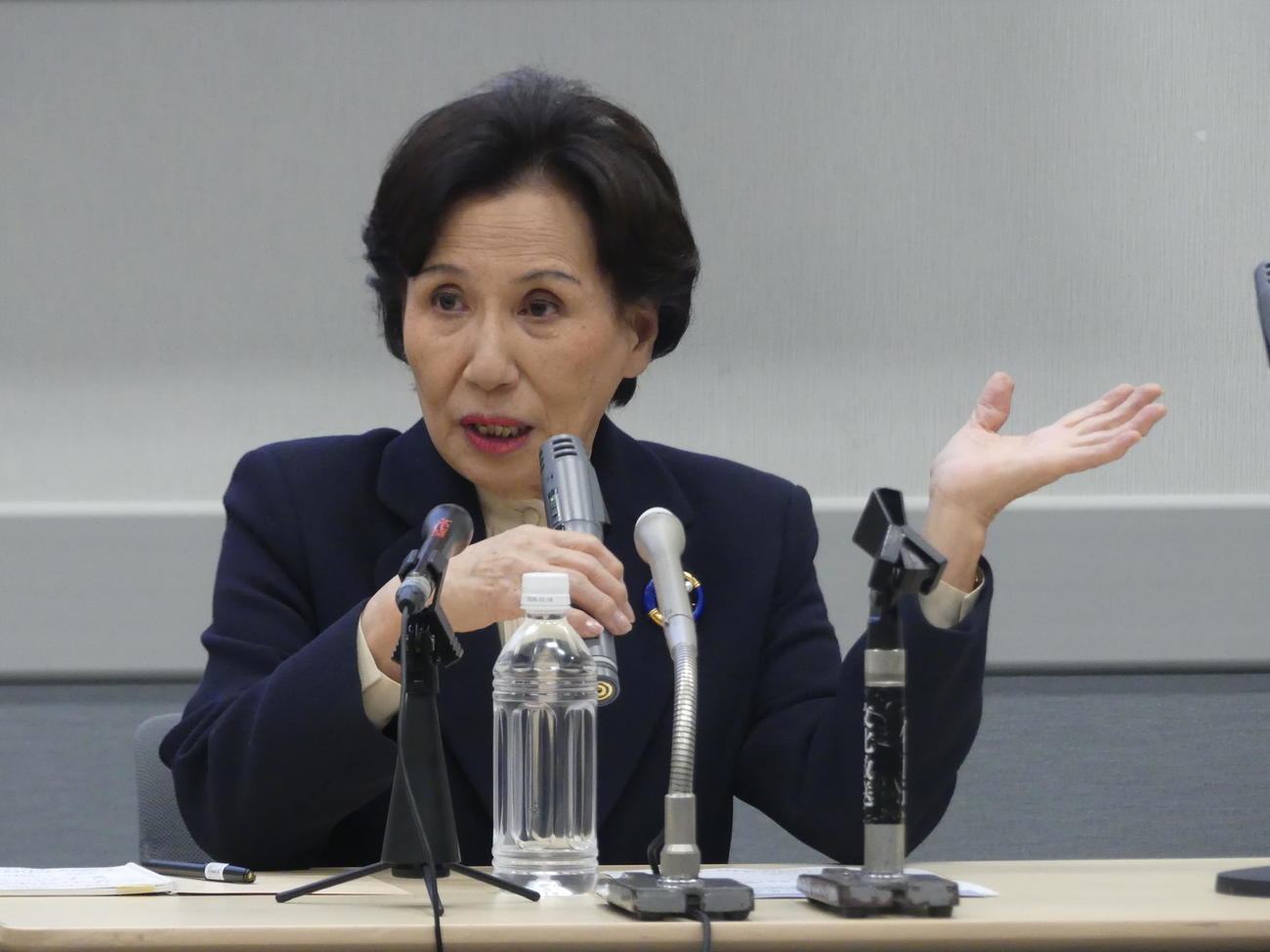 政治改革をめぐり、会合で持論を訴える田中真紀子元外相（撮影・中山知子）