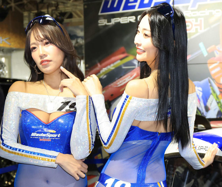 ウェッズスポーツのコンパニオン
