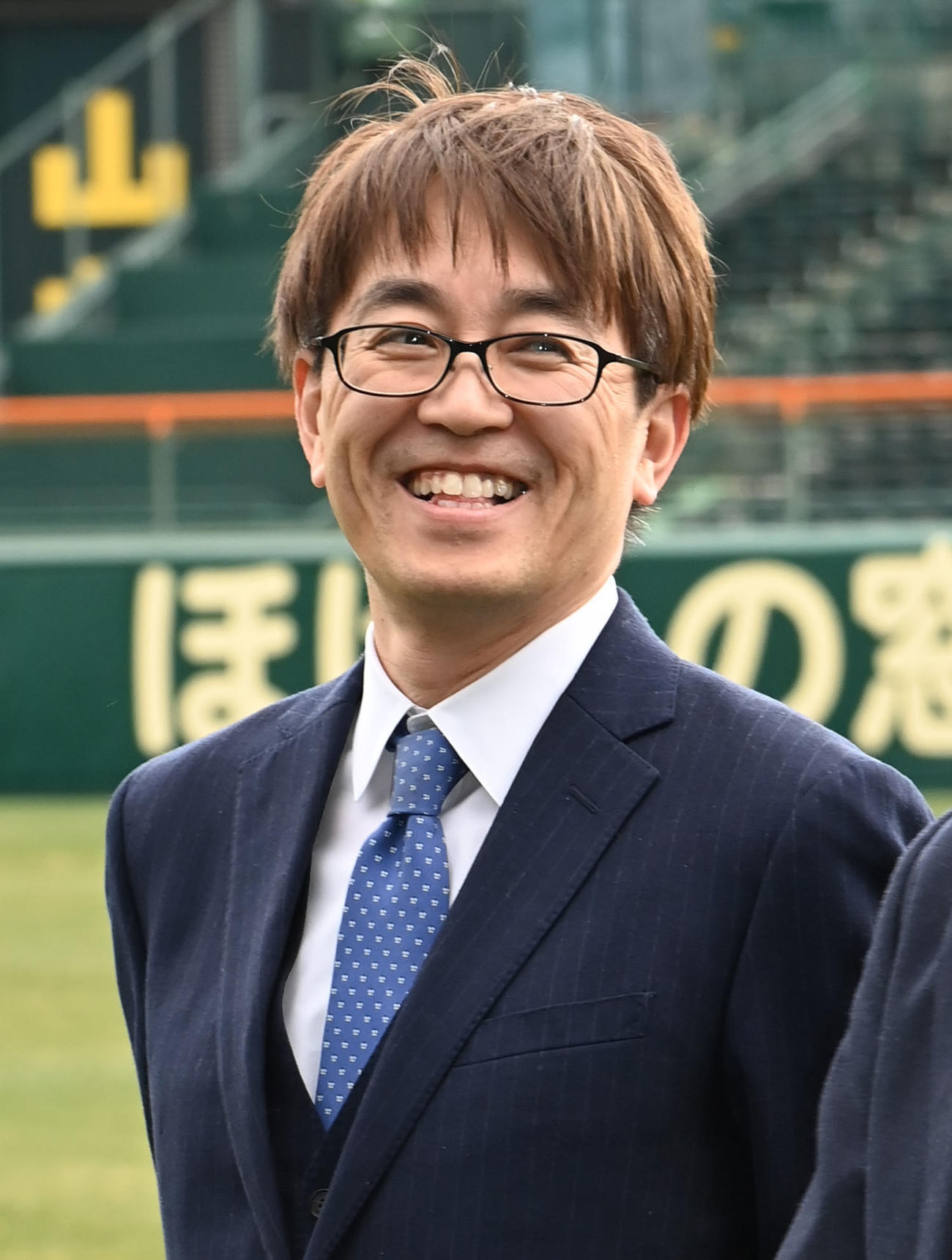 笑顔を見せる日本将棋連盟会長・羽生善治（撮影・石井愛子）