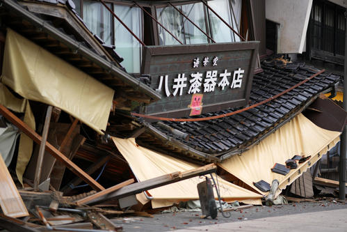 能登半島地震により甚大な被害を受けた石川県輪島市では多くの家が損壊していた（撮影・横山健太）