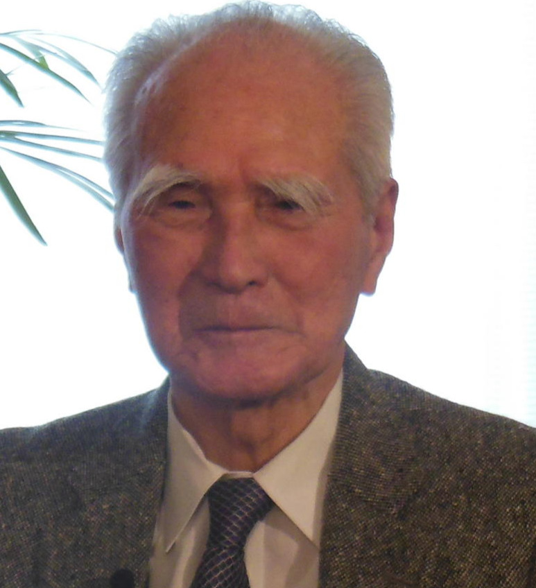村山富市元首相(15年11月)