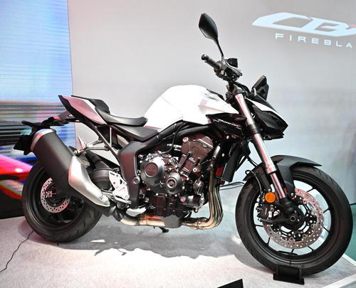 Honda Hornet ホワイト カスタムバイク ホンダ ホーネット250のご紹介