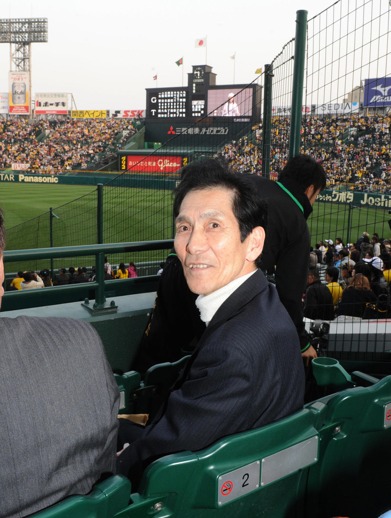 関西大学・宮本勝浩名誉教授（13年撮影）