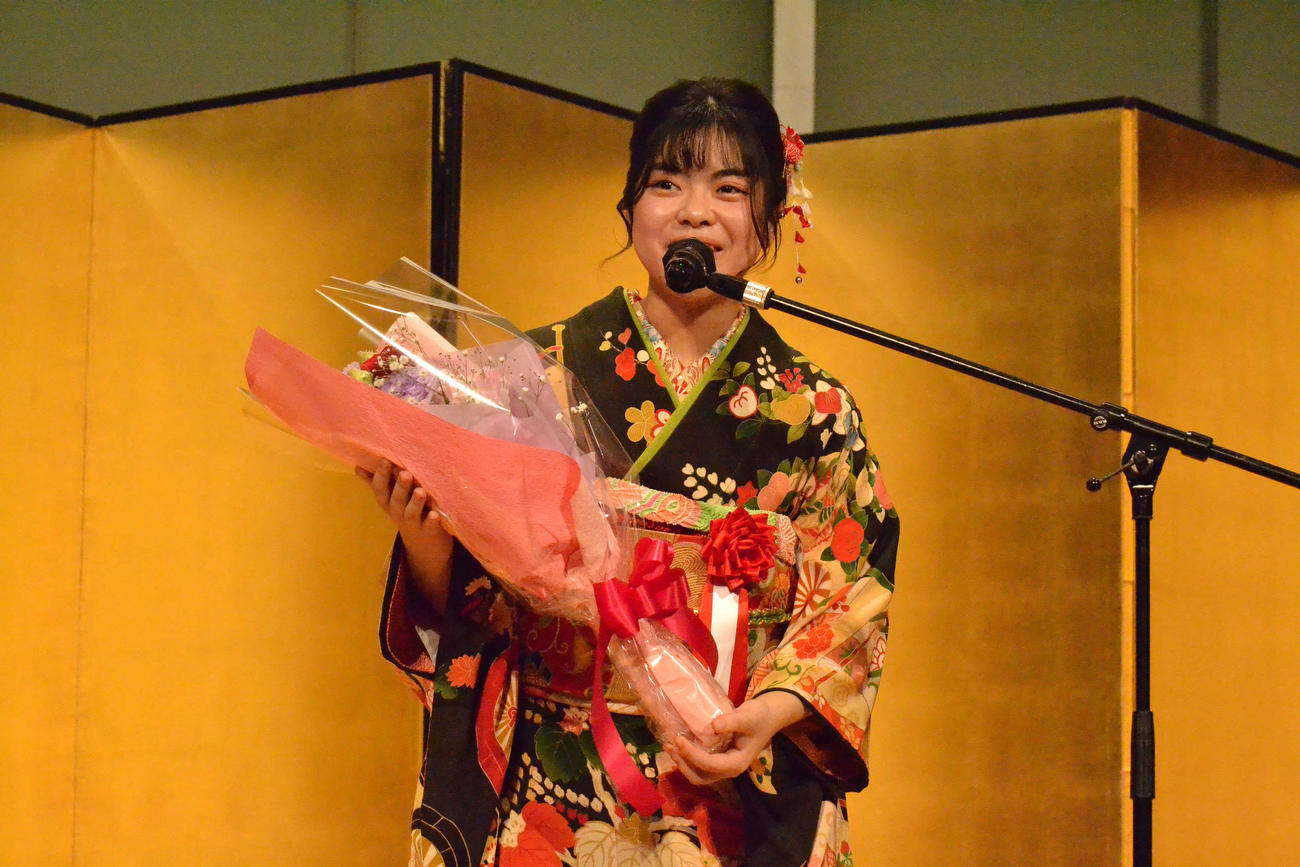 上野梨紗女流棋聖（24年2月撮影）