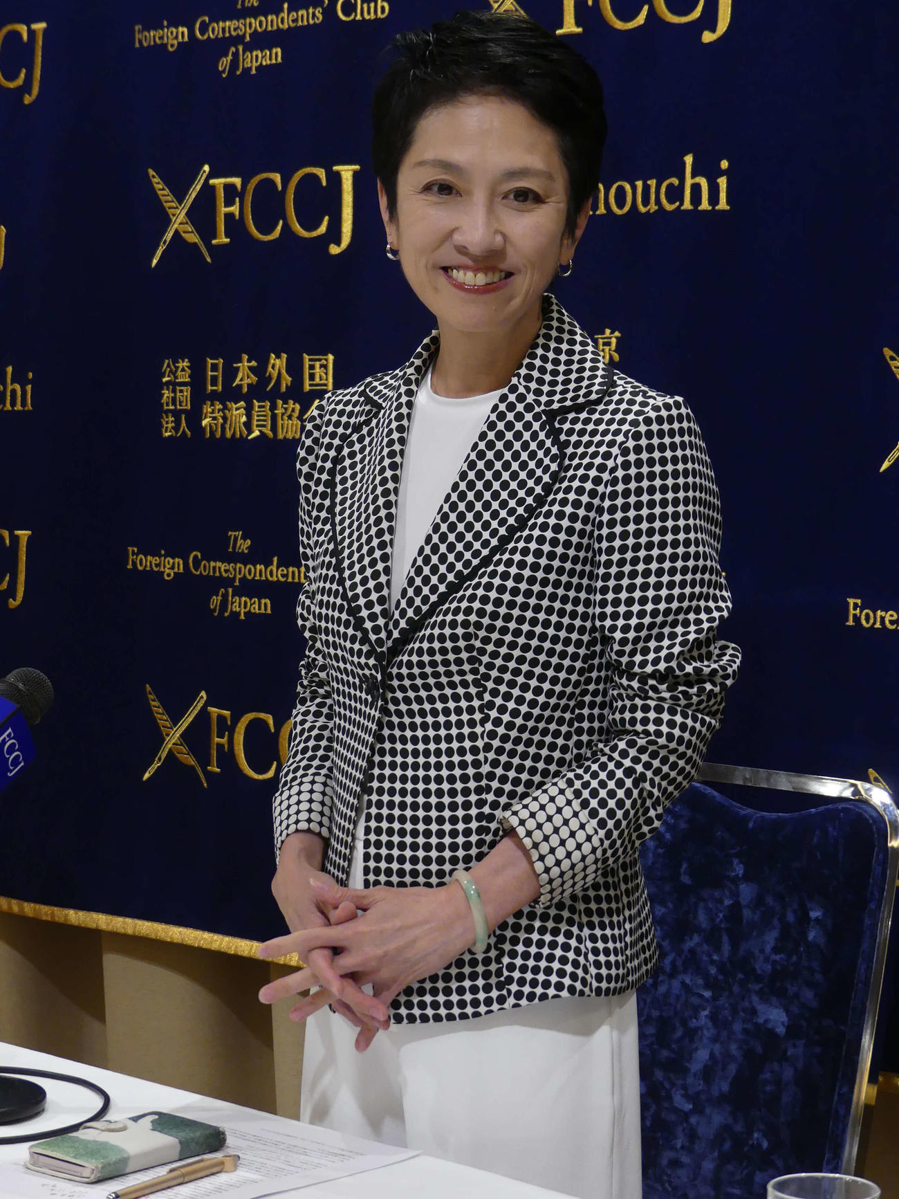 日本外国特派員協会で会見する蓮舫参院議員（撮影・中山知子）