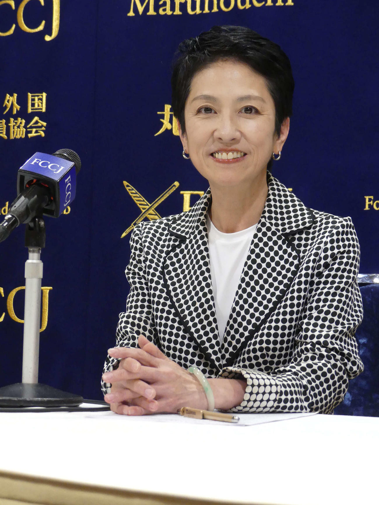 日本外国特派員協会で会見する蓮舫参院議員（撮影・中山知子）
