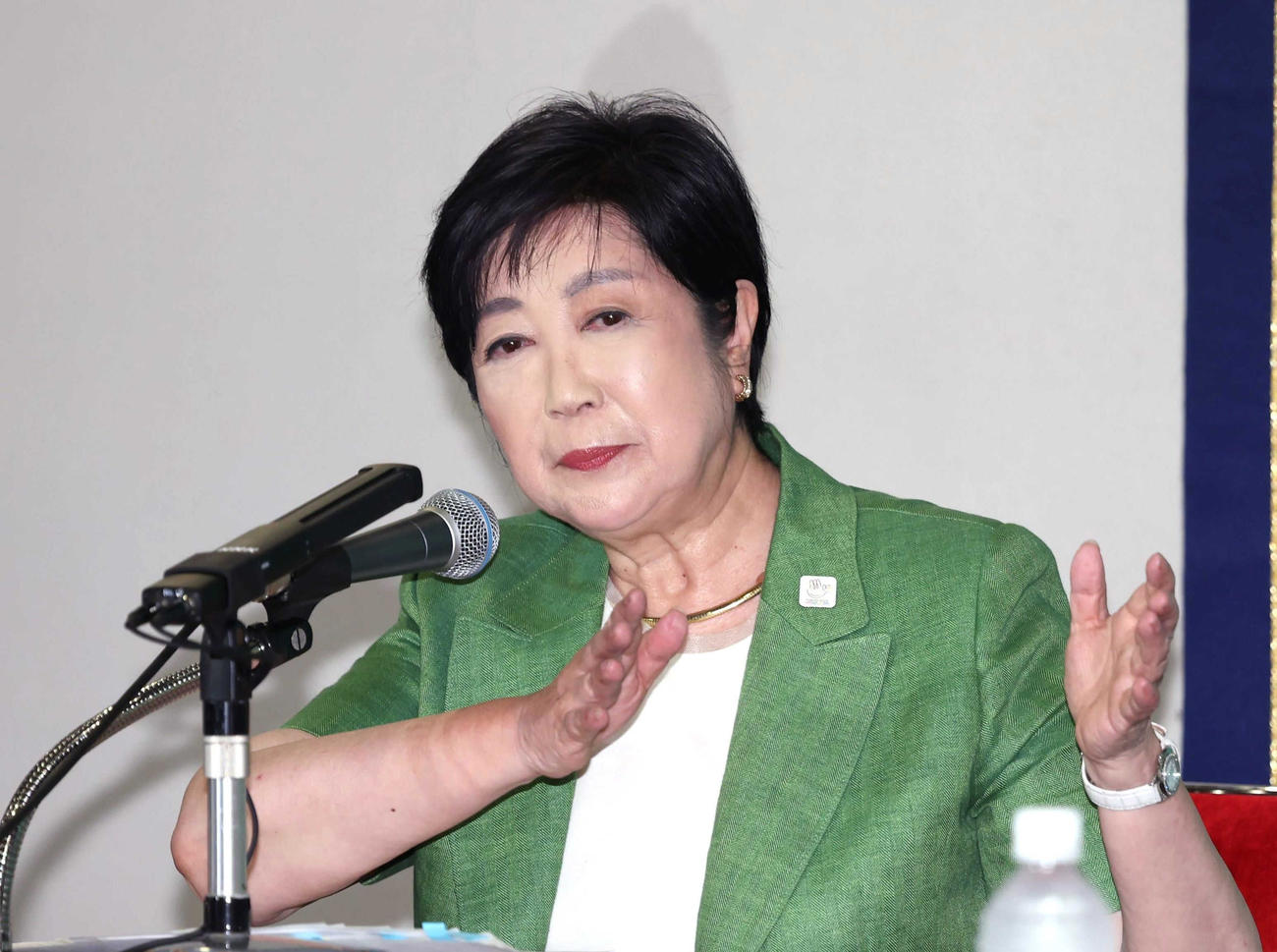 質問に答える小池百合子氏（代表撮影）