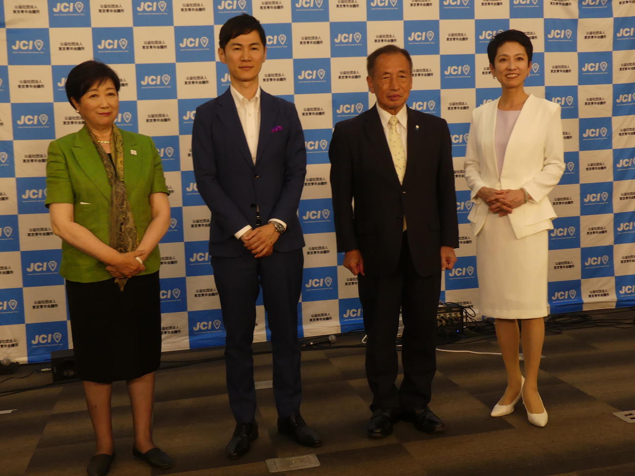 東京都知事選の候補者討論会に出席した左から小池百合子知事、石丸伸二氏、田母神俊雄氏、蓮舫氏（撮影・中山知子）