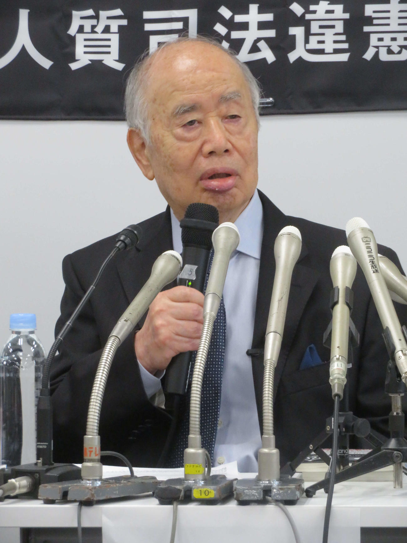 「人質司法」は憲法違反だとして、公共訴訟を起こした角川歴彦氏（撮影・村上幸将）