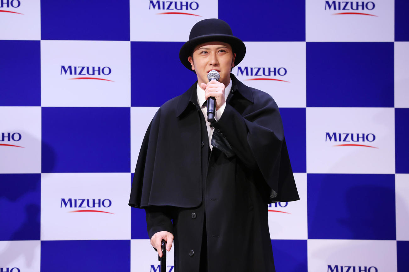 渋沢栄一にふんしてイベントに登場した尾上松也