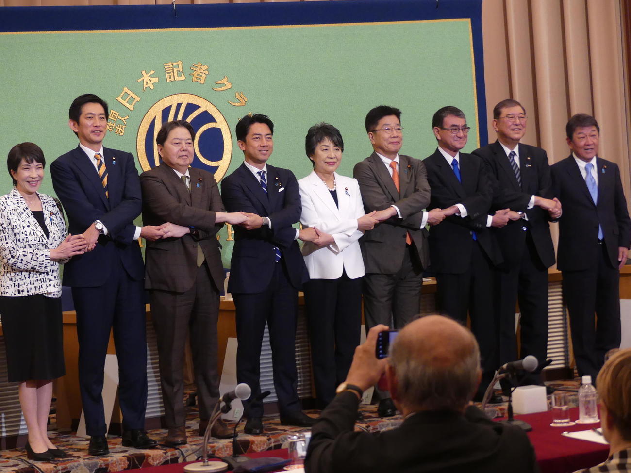 日本記者クラブの自民党総裁選候補者討論会に出席した9人の候補者（撮影・中山知子）
