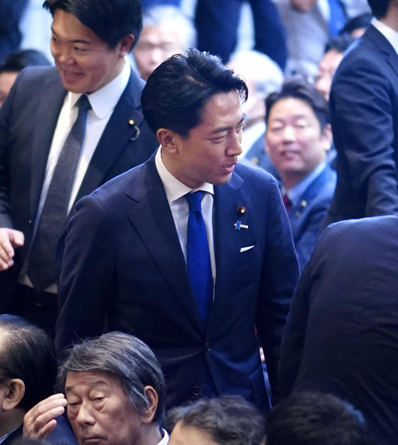 自民党総裁選の投開票に臨む小泉進次郎氏（共同）