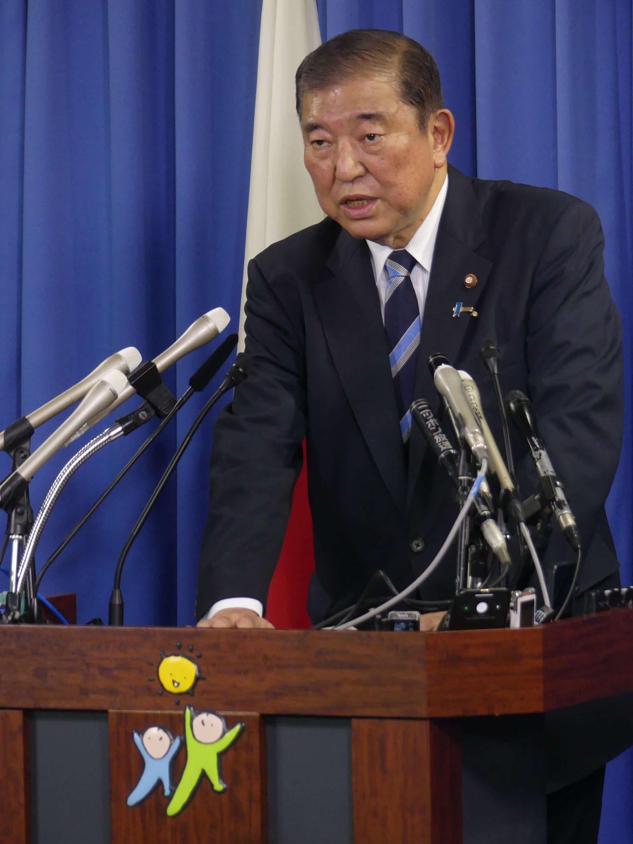 記者会見に臨む自民党の石破茂総裁（撮影・中山知子）