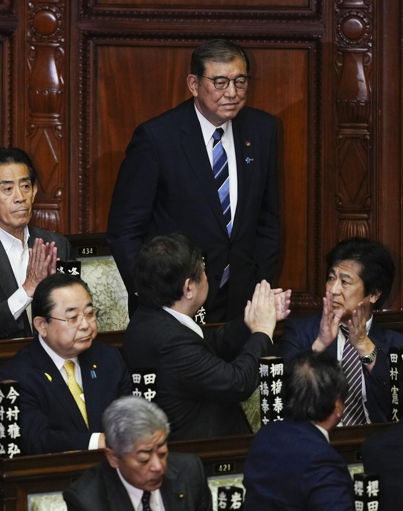 衆院本会議で第102代首相に指名された自民党の石破茂総裁（共同）