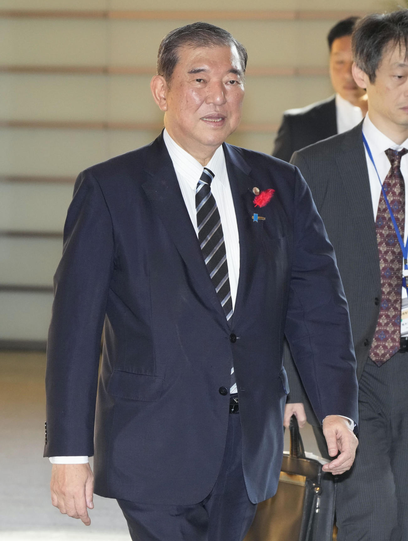 首相官邸に入る石破首相（共同）