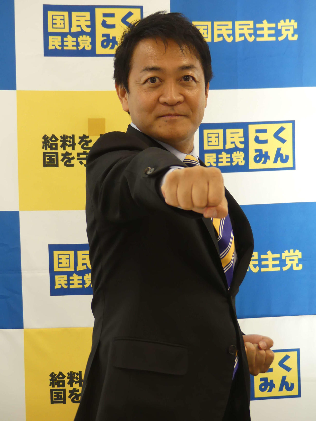 衆院選では「正論パンチ」で訴えると明かす国民民主党の玉木雄一郎代表（撮影・中山知子）