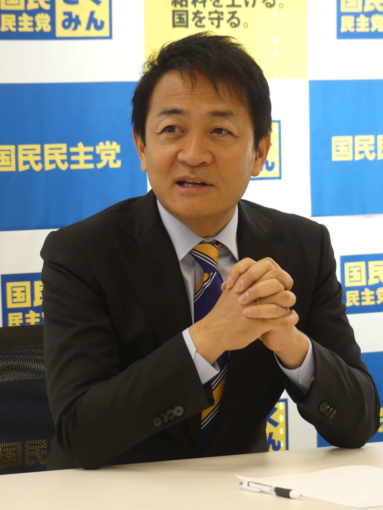 インタビューに応じる国民民主党の玉木雄一郎代表（撮影・中山知子）