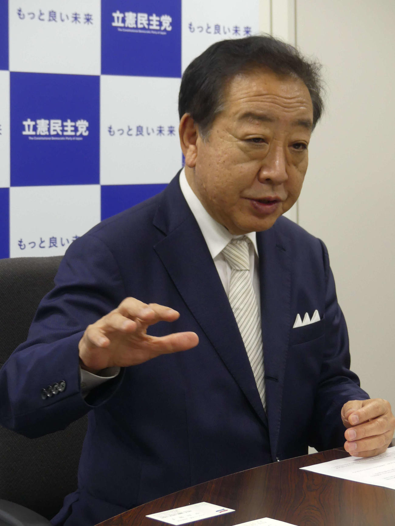 衆院選序盤の手応えについて語る立憲民主党の野田佳彦代表（撮影・中山知子）
