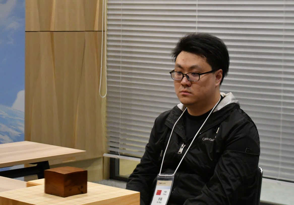 藤井聡太7冠を「日本の将棋の神様」と称した国際将棋トーナメント優勝者の許諾さん