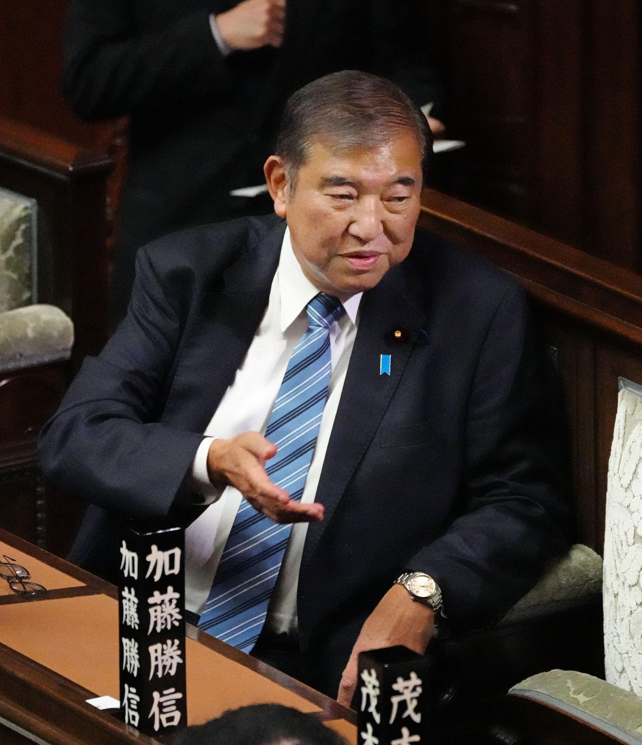 衆院本会議に臨む自民党総裁の石破茂首相（共同）