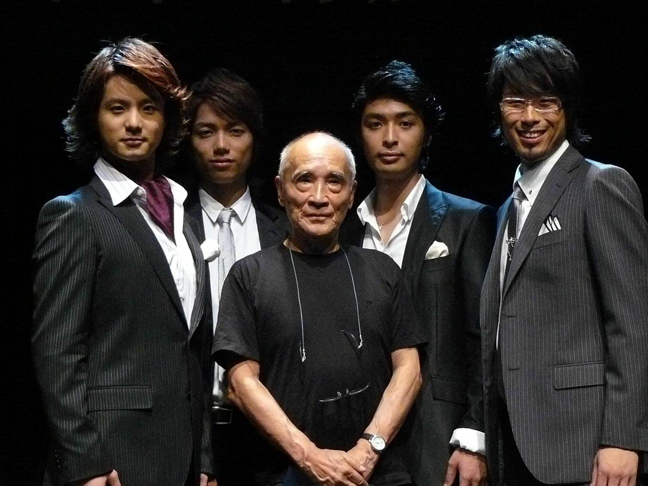 ESCOLTA（エスコルタ）ライブ　ESCOLTAのメンバーと谷川俊太郎さん（2007年9月5日）