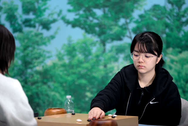 韓国で行われた第8回海成女流棋聖戦で決勝進出を果たした仲邑菫三段（写真提供Cyberoro＝サイバーオロ）