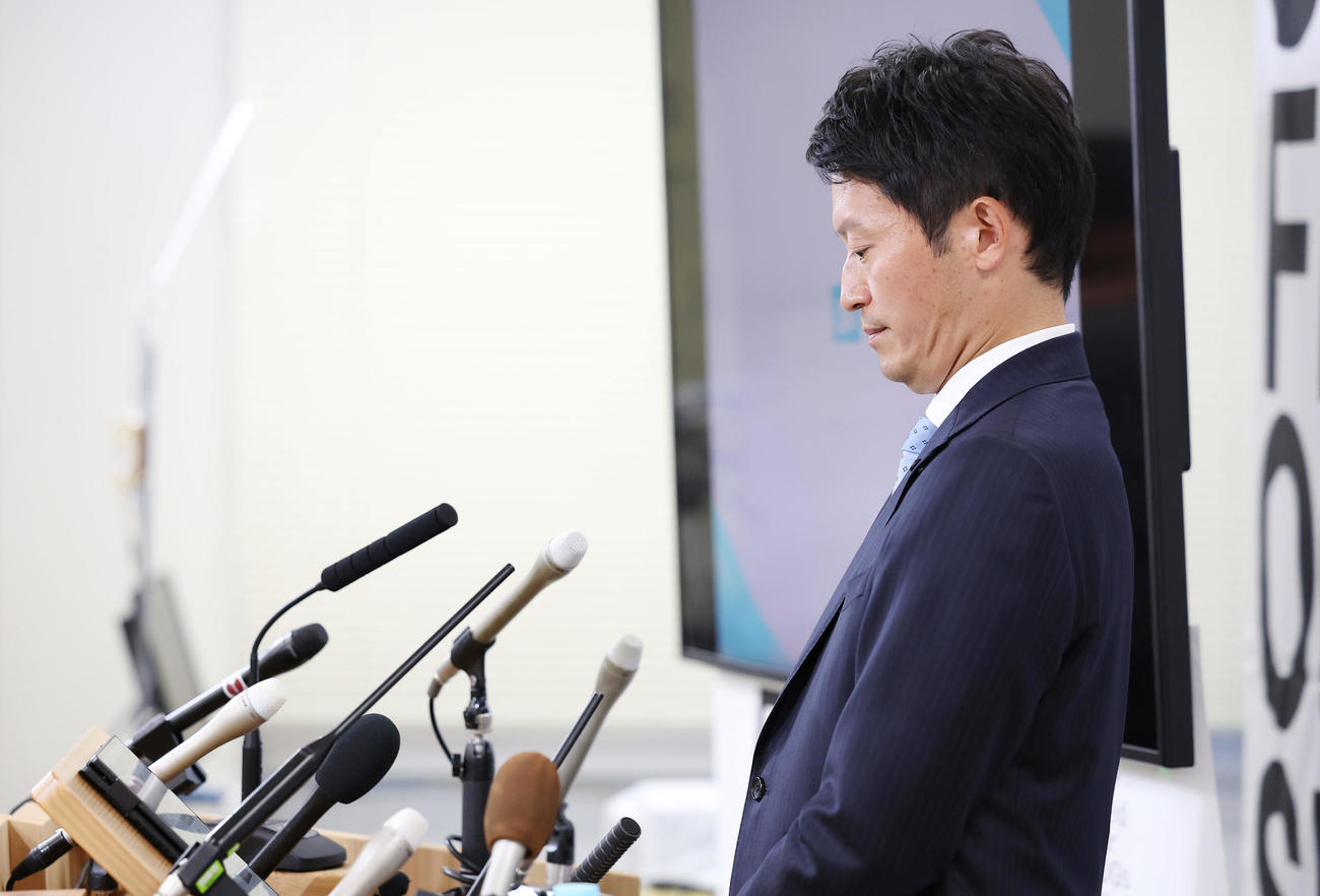 会見を行う斎藤知事（撮影・前田充）