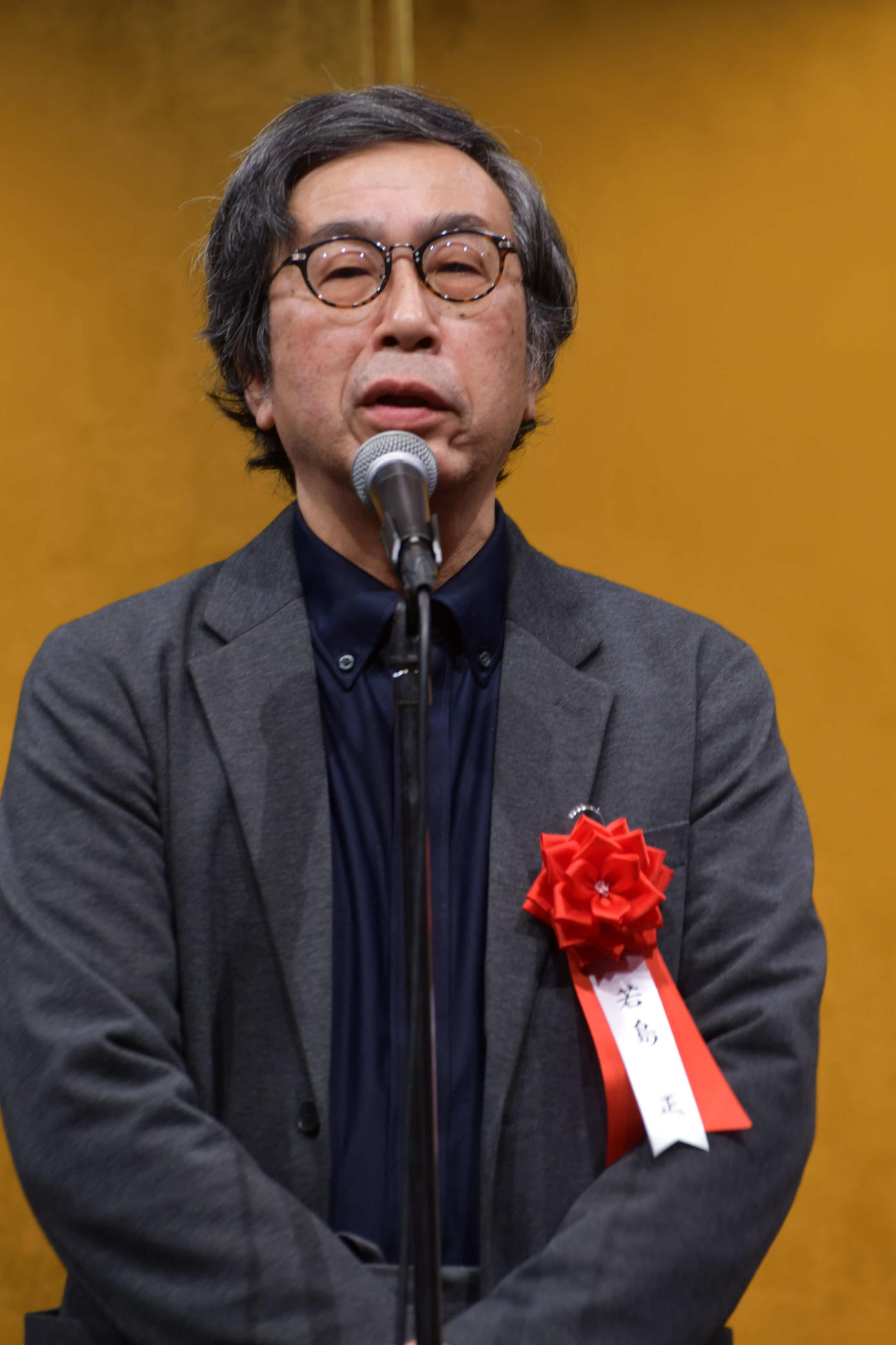 藤井聡太王座就位式で祝辞を述べる詰将棋作家の若島正京大名誉教授