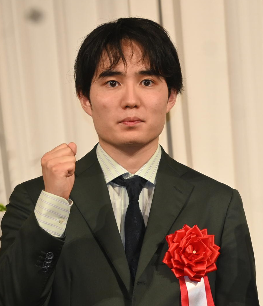佐々木勇気八段（2024年11月26日撮影）
