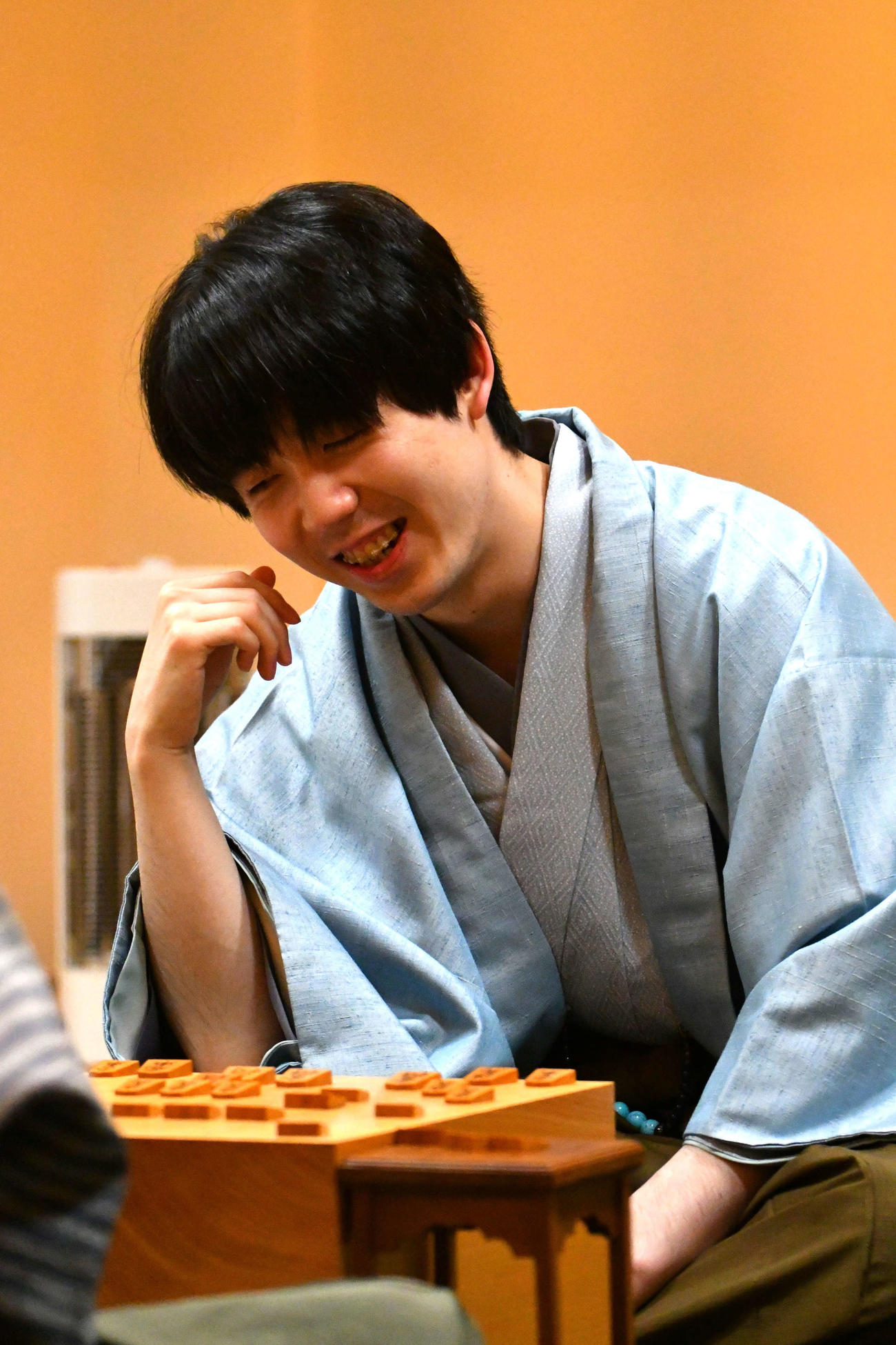 永瀬拓矢九段に逆転勝ちしてシリーズ3連勝した藤井聡太王将