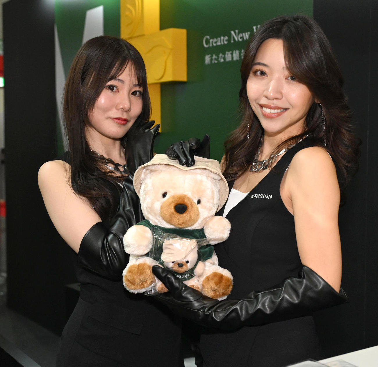 MODELLISTAのキャンペーンガール（撮影・石井愛子）