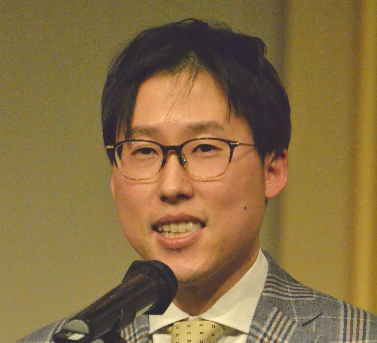 井山裕太王座（2024年1月撮影）