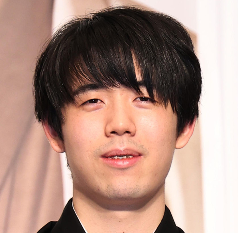 藤井聡太名人（2025年1月撮影）