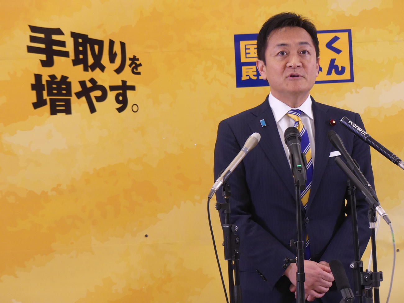 代表とそて3カ月ぶりの記者会見に臨む国民民主党の玉木雄一郎代表（撮影・中山知子）
