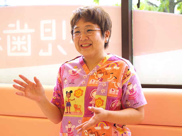 小児歯科医の鈴木祥与さん