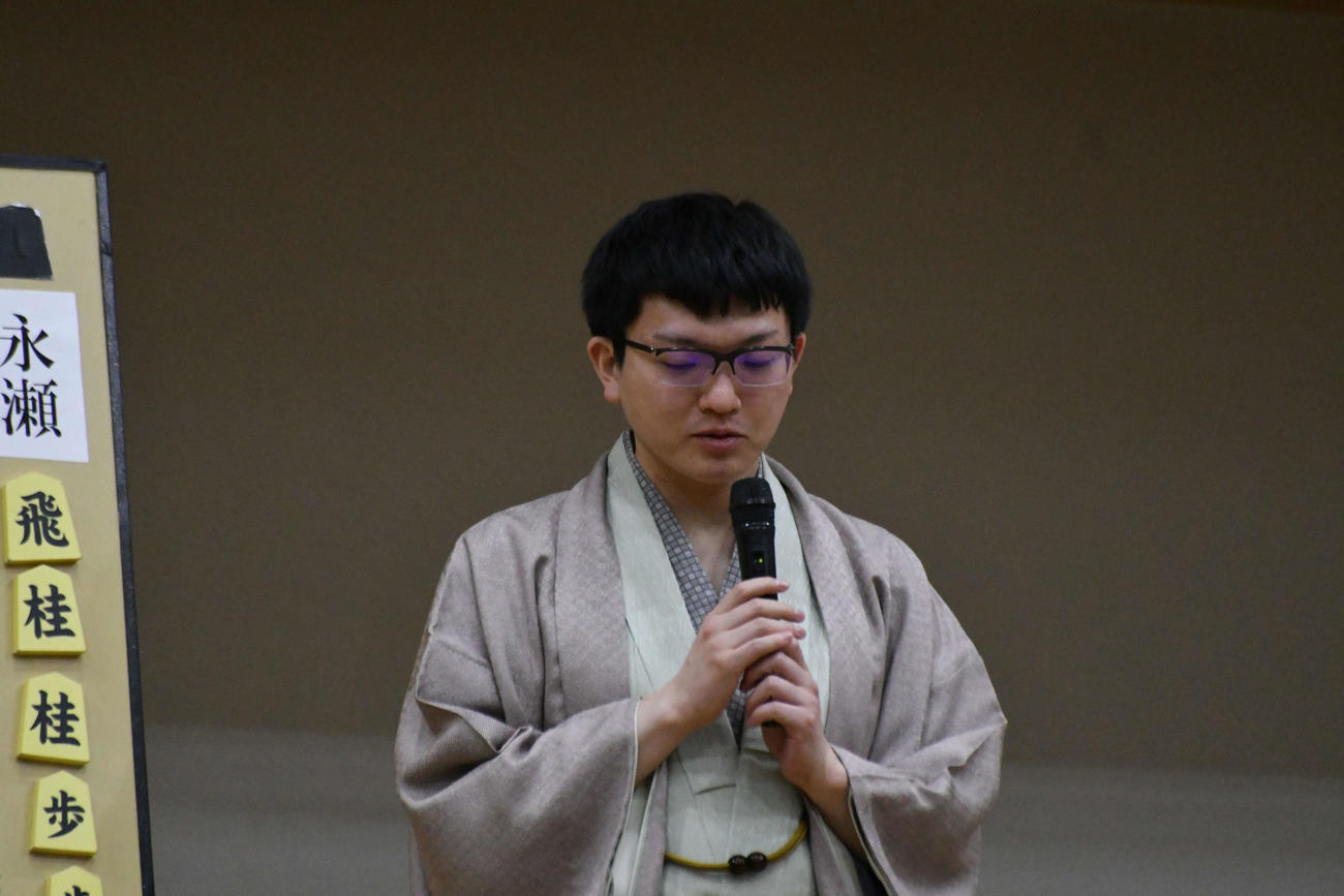 藤井聡太王将と初めて2日制7番勝負で対戦したが1勝4敗に終わった永瀬拓矢九段
