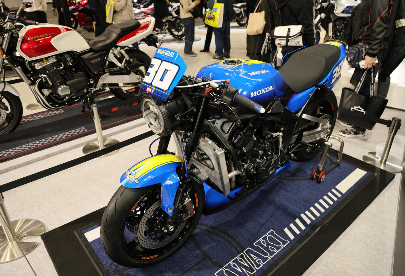 大阪モーターサイクルショー2025に提示された未発売のホンダCB1000Fのモリワキカスタム（撮影・宮崎幸一）