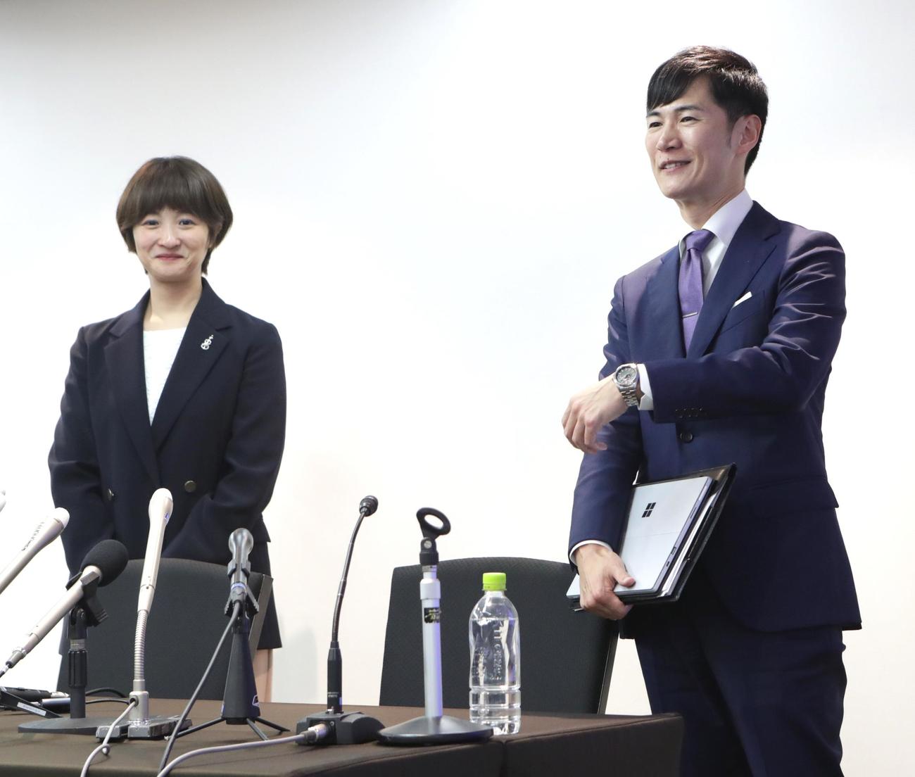 地域政党「再生の道」から参院選東京選挙区で立候補を表明した吉田綾氏と代表の石丸伸二氏