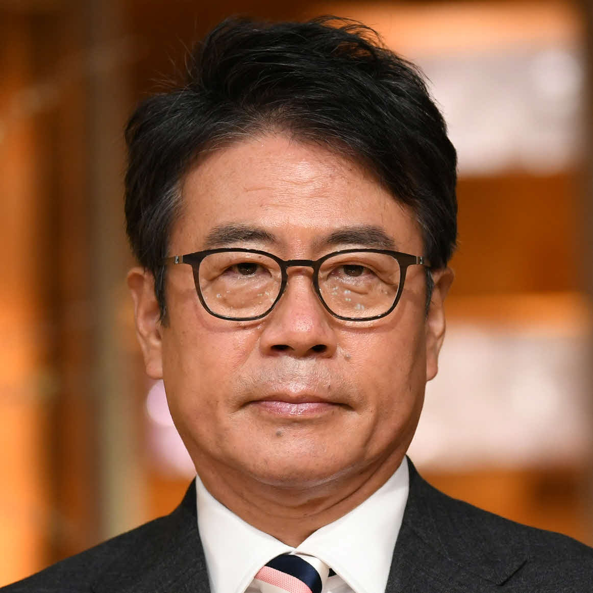 大越健介