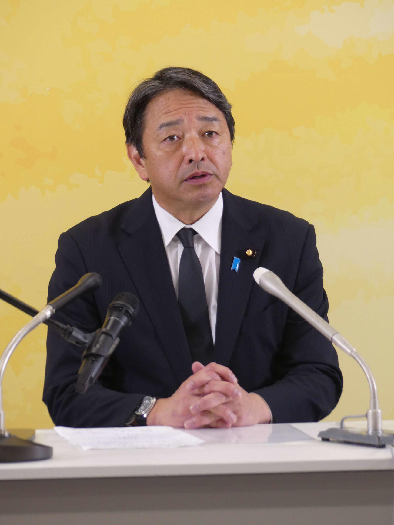定例会見に臨む国民民主党の榛葉賀津也幹事長（撮影・中山知子）