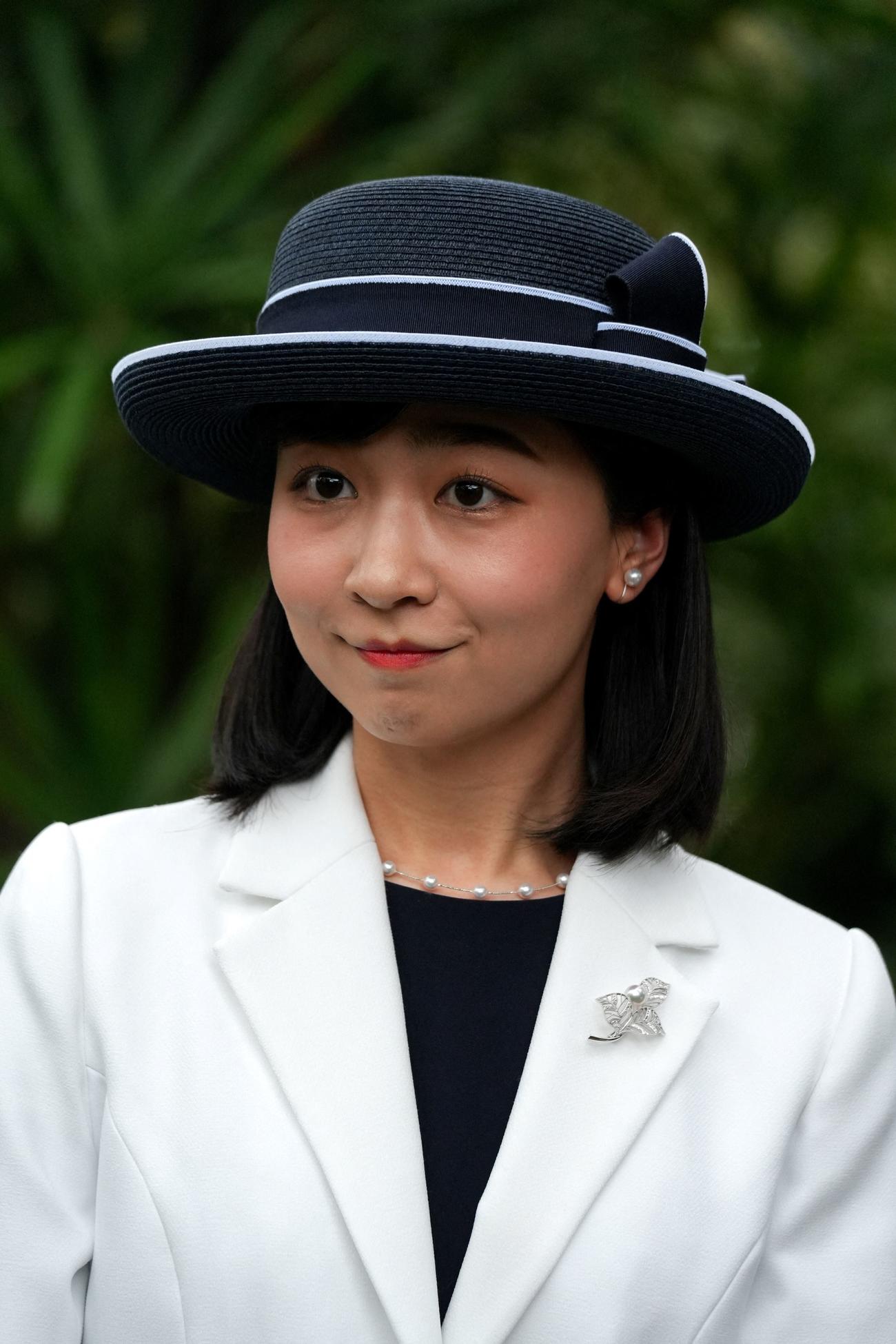 日本からの最初のブラジル移民をたたえる記念碑での献花式典に出席される佳子さま（ロイター）