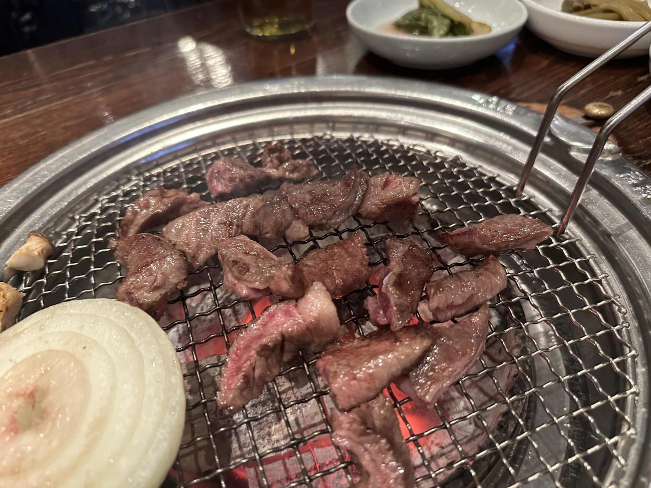 焼き肉など韓国グルメを楽しめる