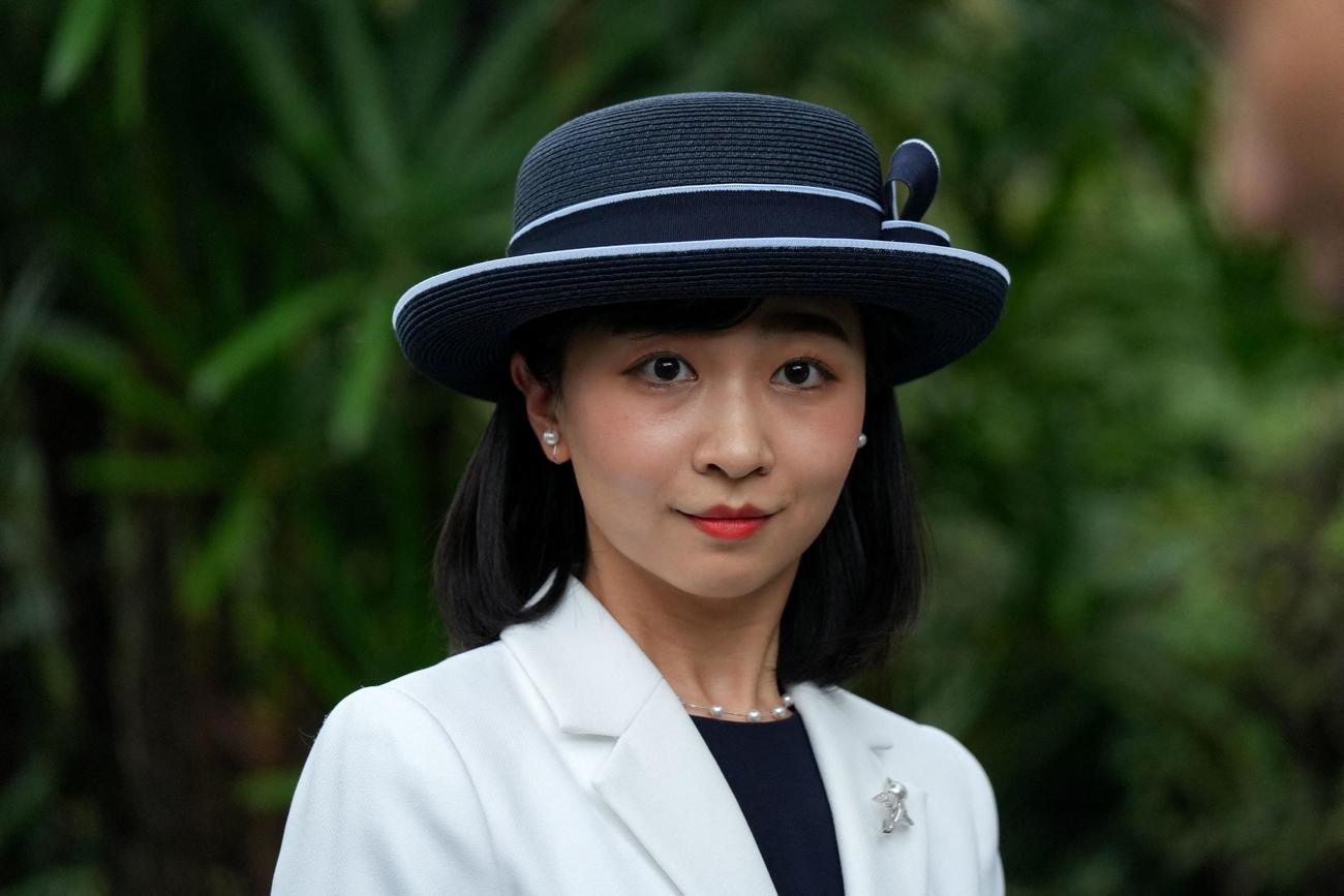 日本からの最初のブラジル移民をたたえる記念碑での献花式典に出席される佳子さま（ロイター）