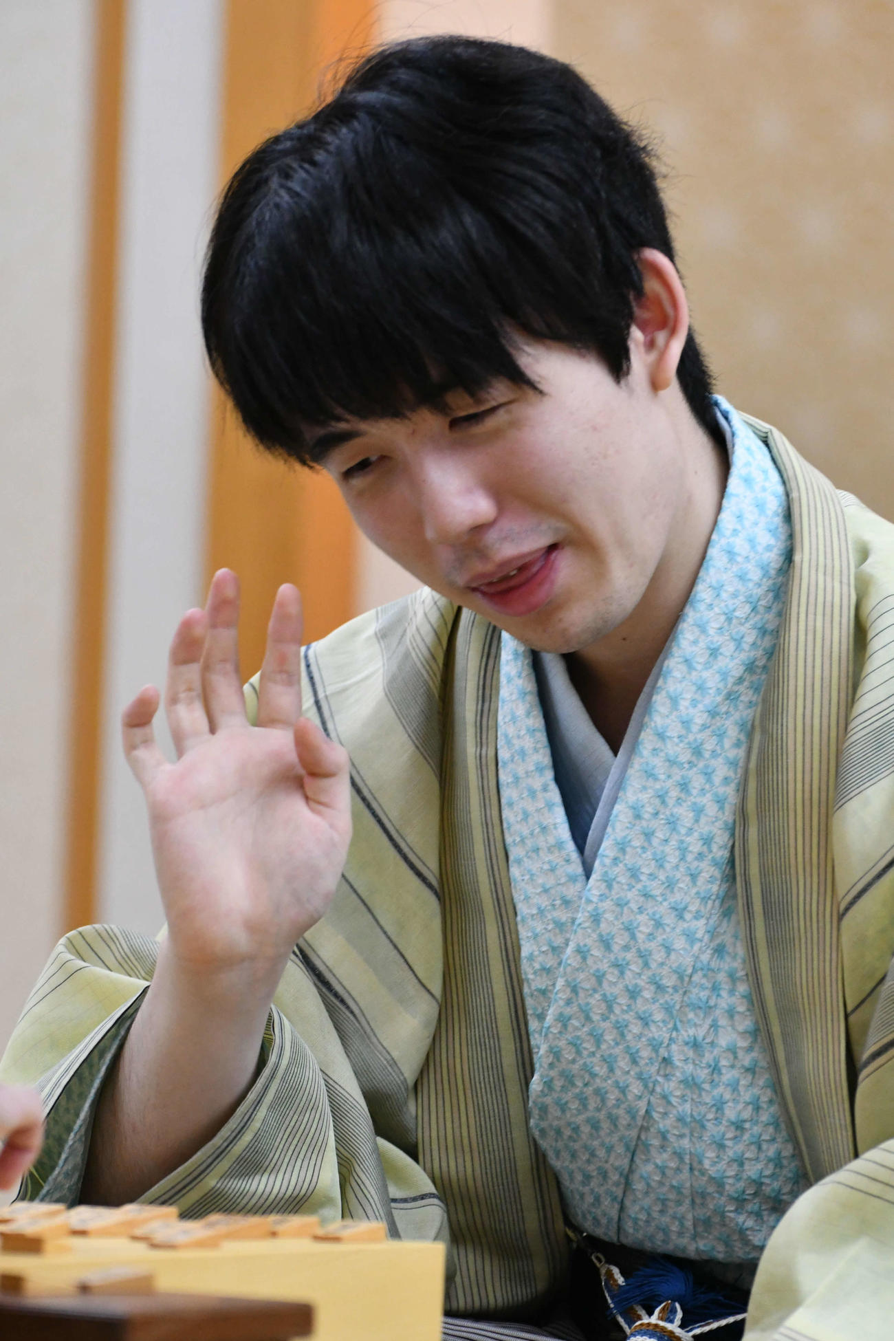 杉本和陽六段に3連勝して6連覇を達成した藤井聡太棋聖